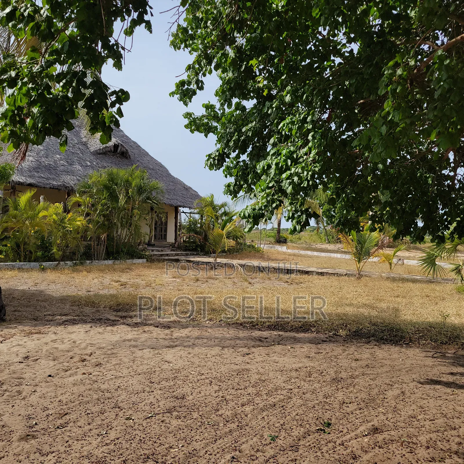 10 Acres Sand Beachplot for Sale