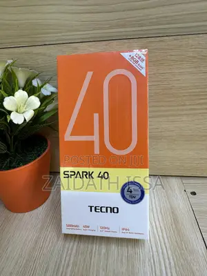 New Tecno Spark 40 128 GB White