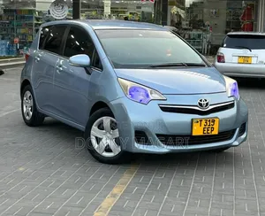 Toyota Ractis 1.5 AWD 2012 Blue