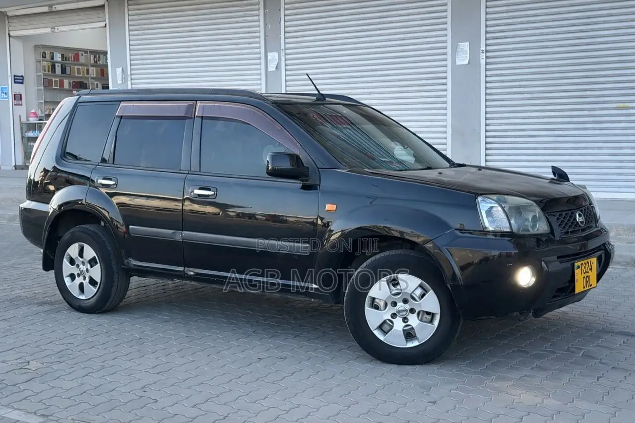 Nissan X-Trail 2.0 2006 Black