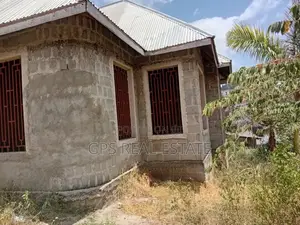 3bdrm House in King'Azi, Kinondoni for sale