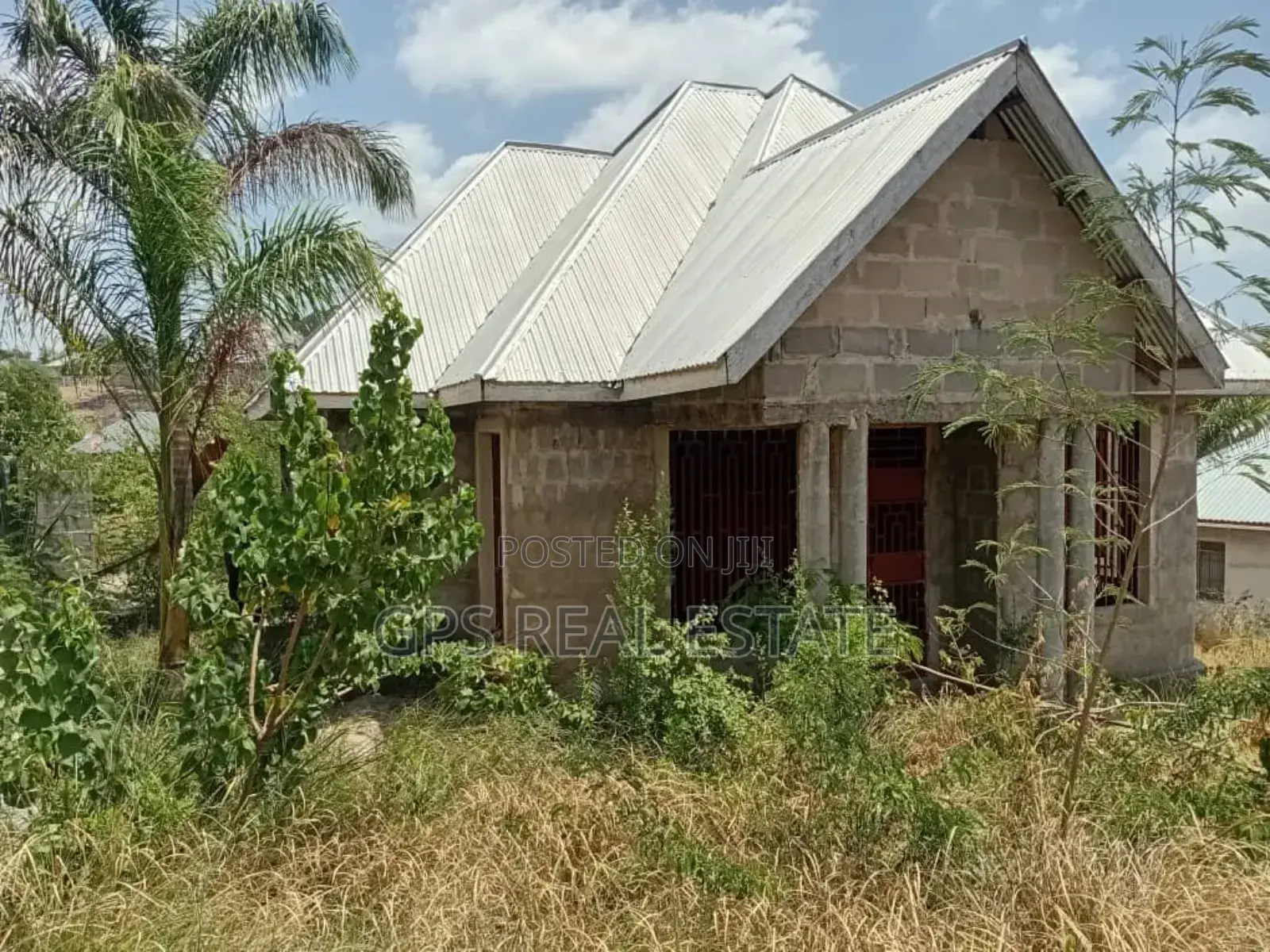 3bdrm House in King'Azi, Kinondoni for sale