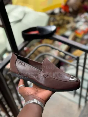 Men's Leather Shoes Clarks Brand Completely Unique Looking
