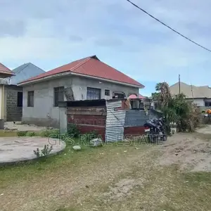 3bdrm House in Kivule Frem Kumi, Kinondoni for sale