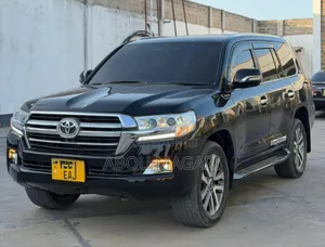 Toyota Land Cruiser 4.5 V8 VXR 2010 Black