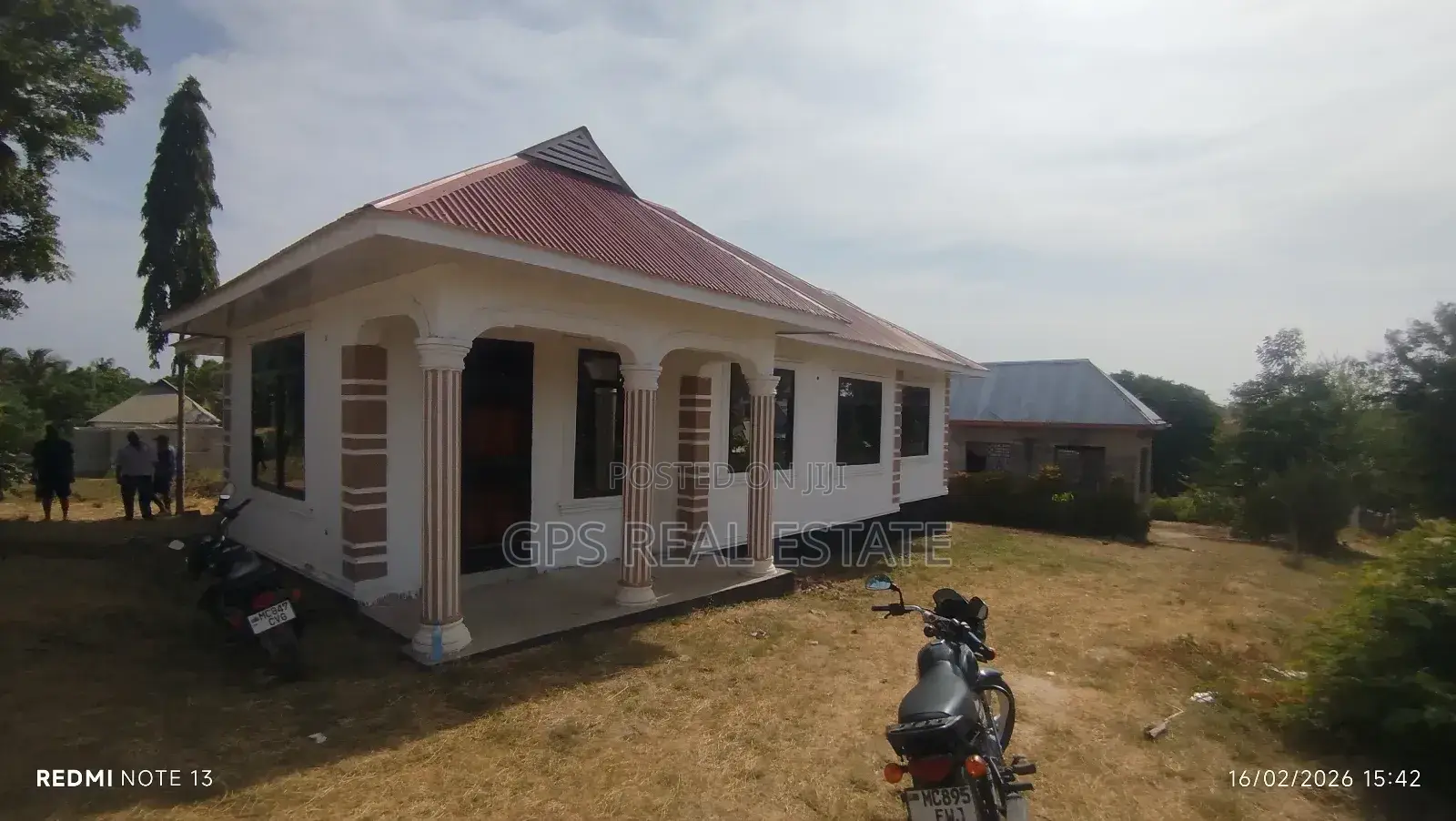 3bdrm House in Msakuzi Kwa Lubaba, Kinondoni for sale