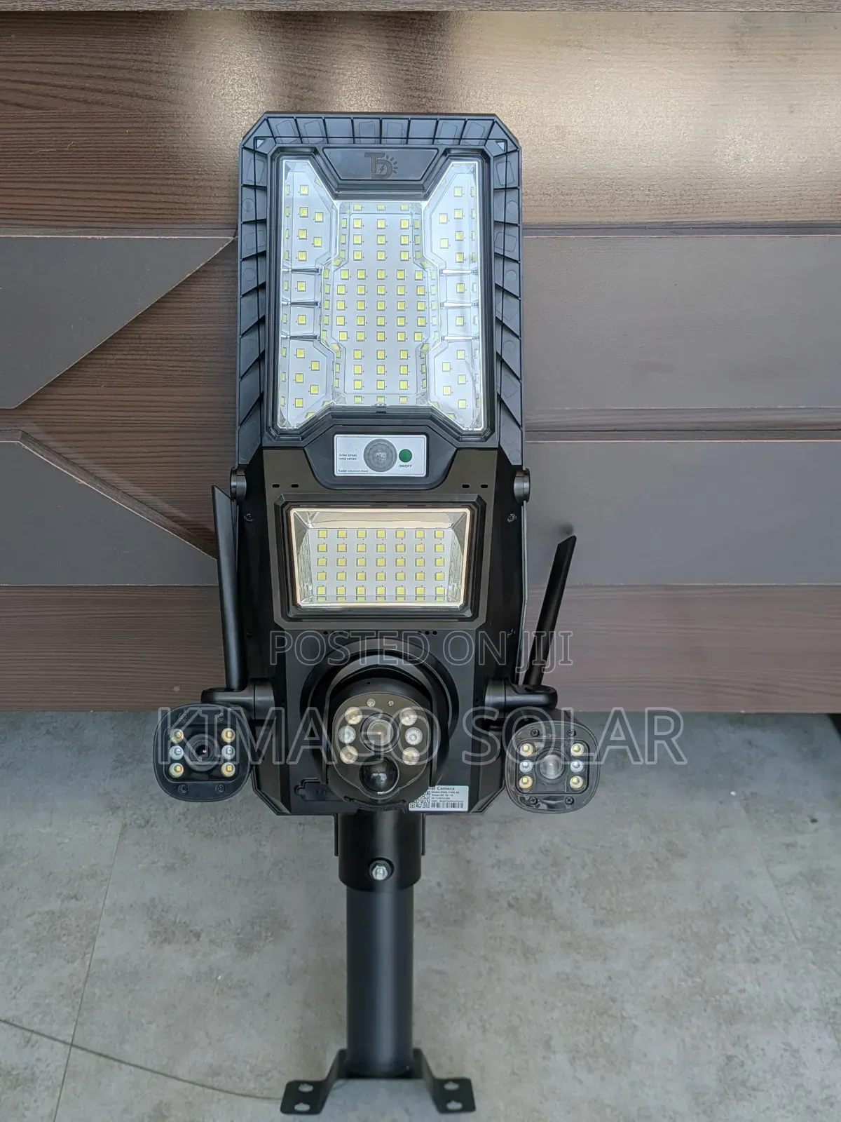 Ultimate Taa Solar Camera 450: Records Merged Streams Na Speaker.