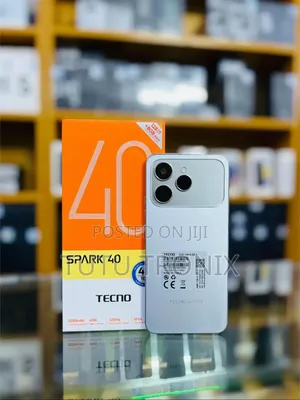 New Tecno Spark 40 128 GB Silver