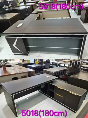 Execative Table 180cm