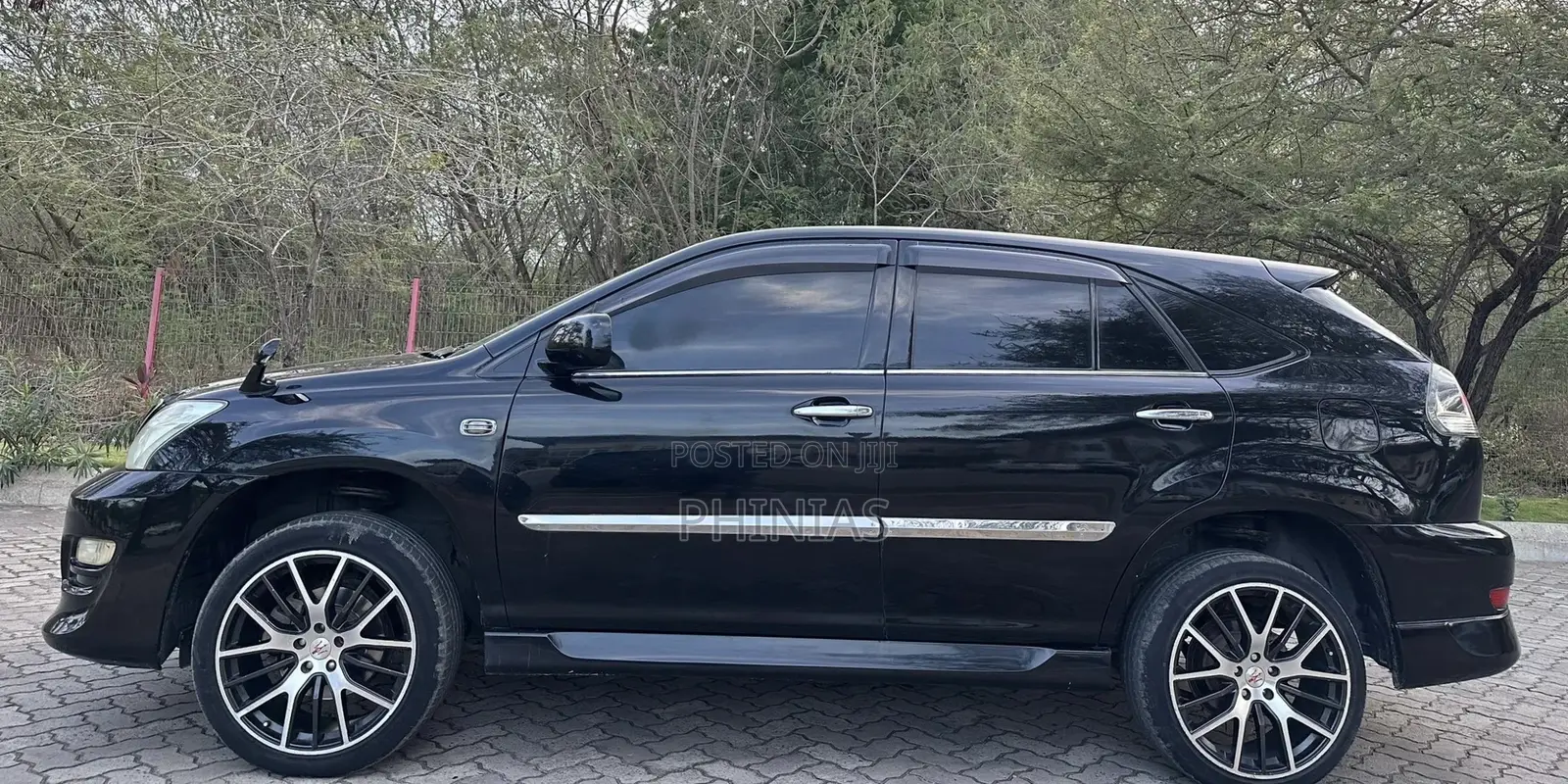 Toyota Harrier 2005 Black
