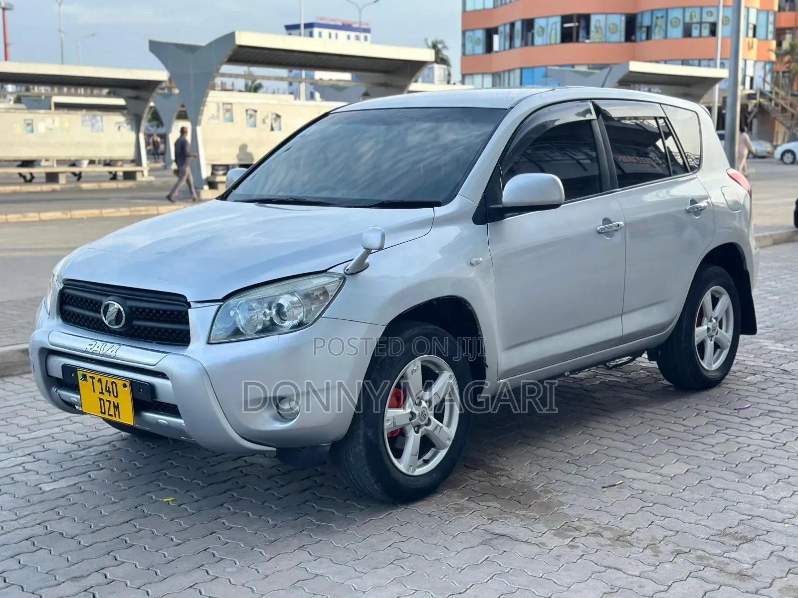 Toyota RAV4 2.5 2010 Silver
