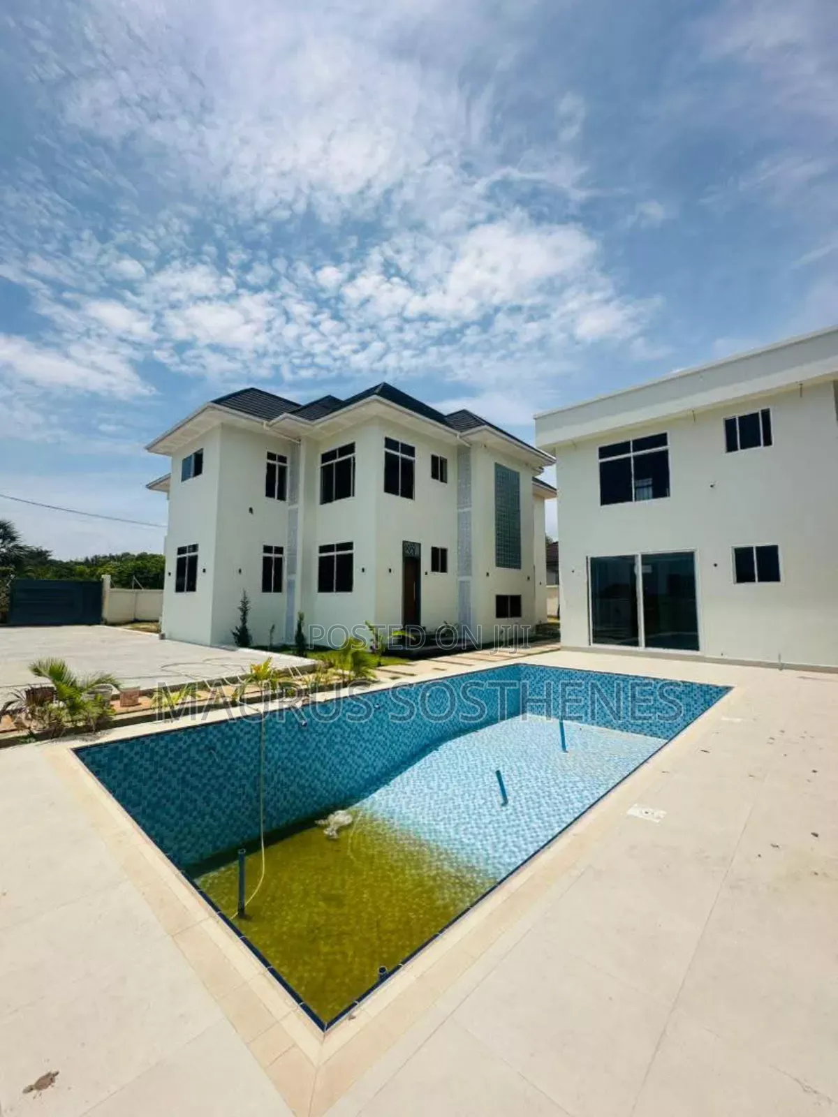 4bdrm Bungalow in Mbezi Beach for sale