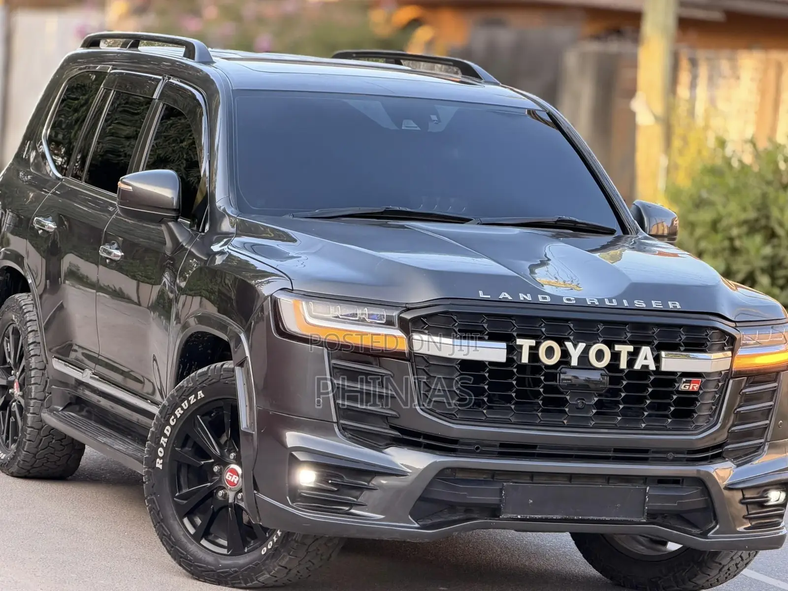 Toyota Land Cruiser 2018 Gray