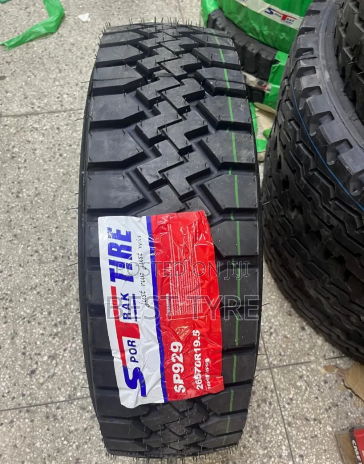 265/70r19.5 Sportrak Sp929