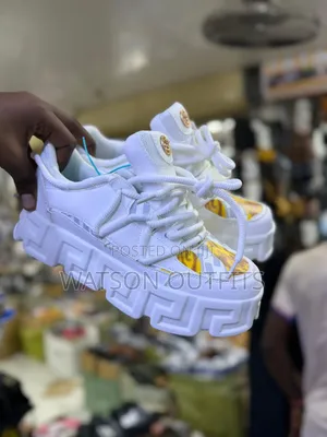 Men's Leather Sneaker Shoes Versace Brand Typically Two Colours Ķ