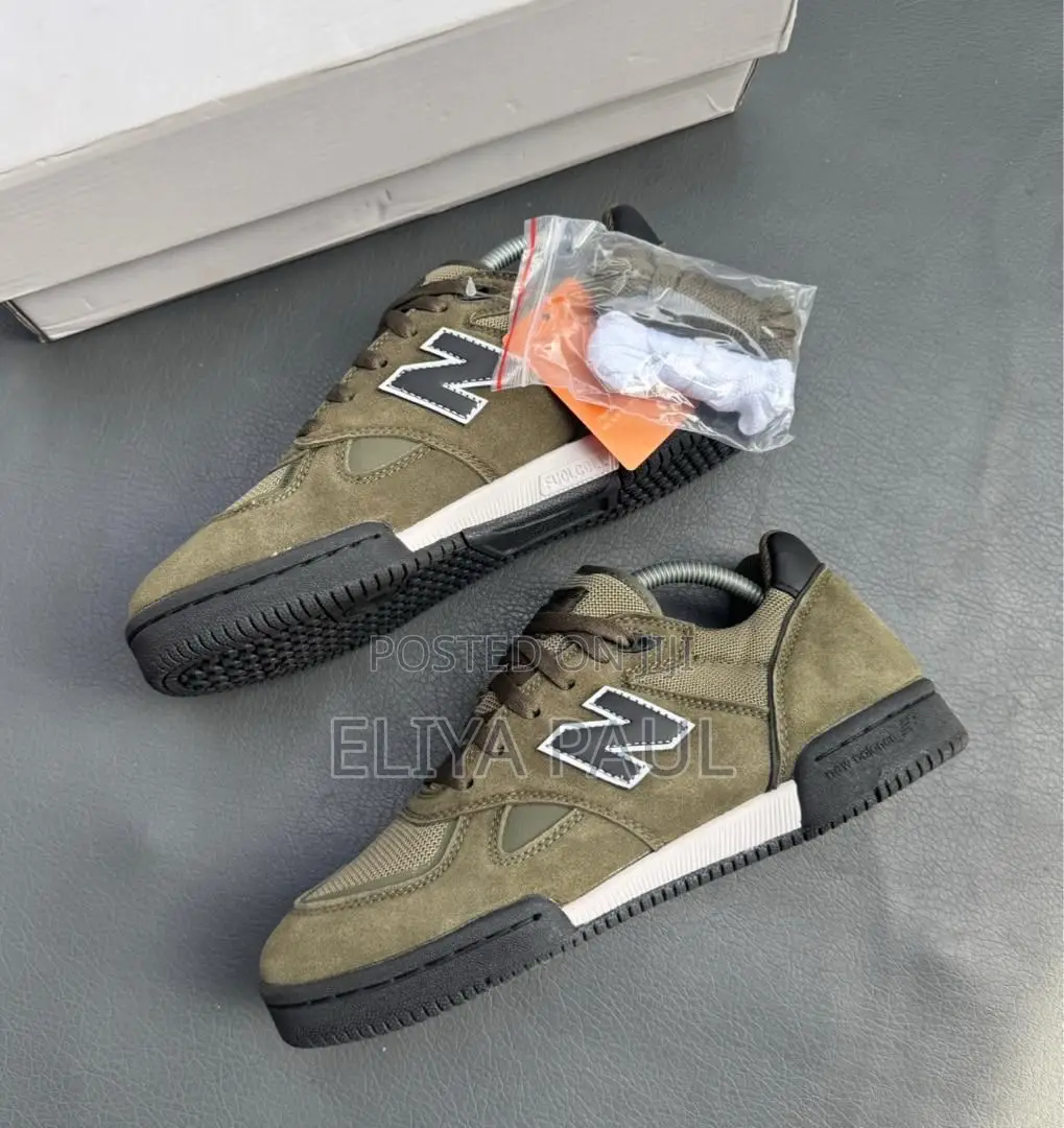 New Balance 600