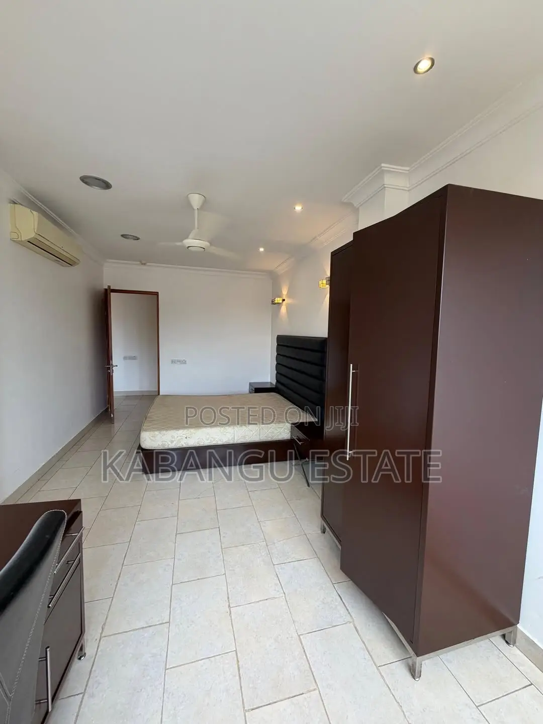 Furnished 2bdrm Apartment in Osyerbay for rent