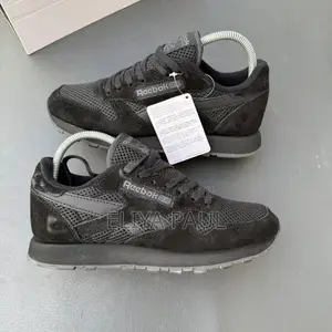 Reebok Sneaker