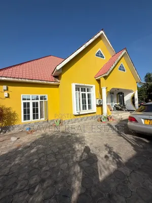 6bdrm House in Kinyerezi for sale