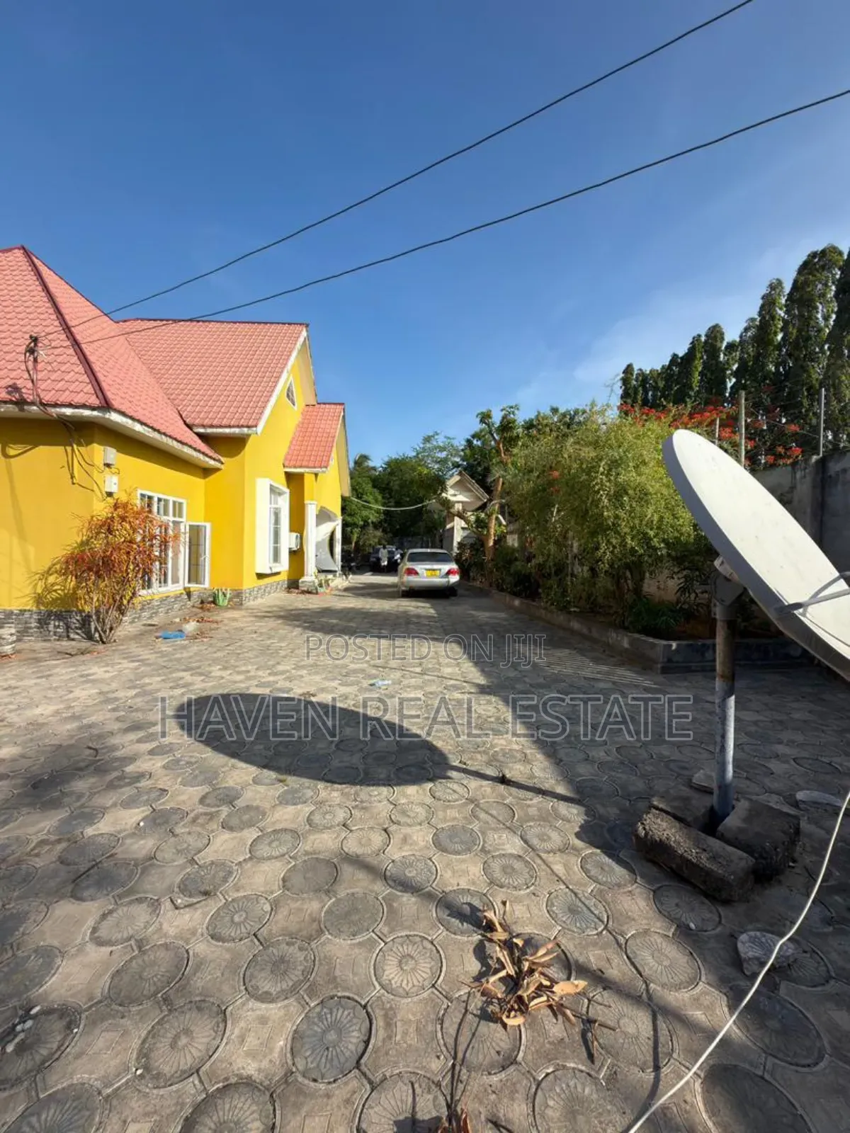 6bdrm House in Kinyerezi for sale
