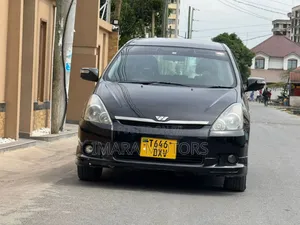 Toyota Wish 2004 Black
