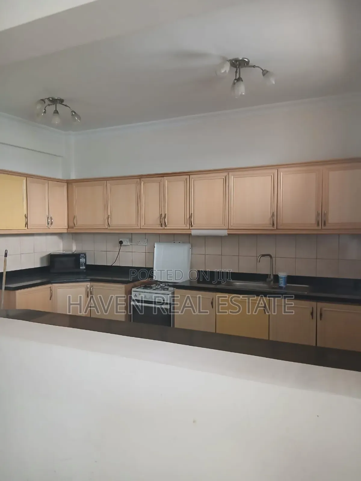 Furnished 3bdrm Apartment in Msasani for rent