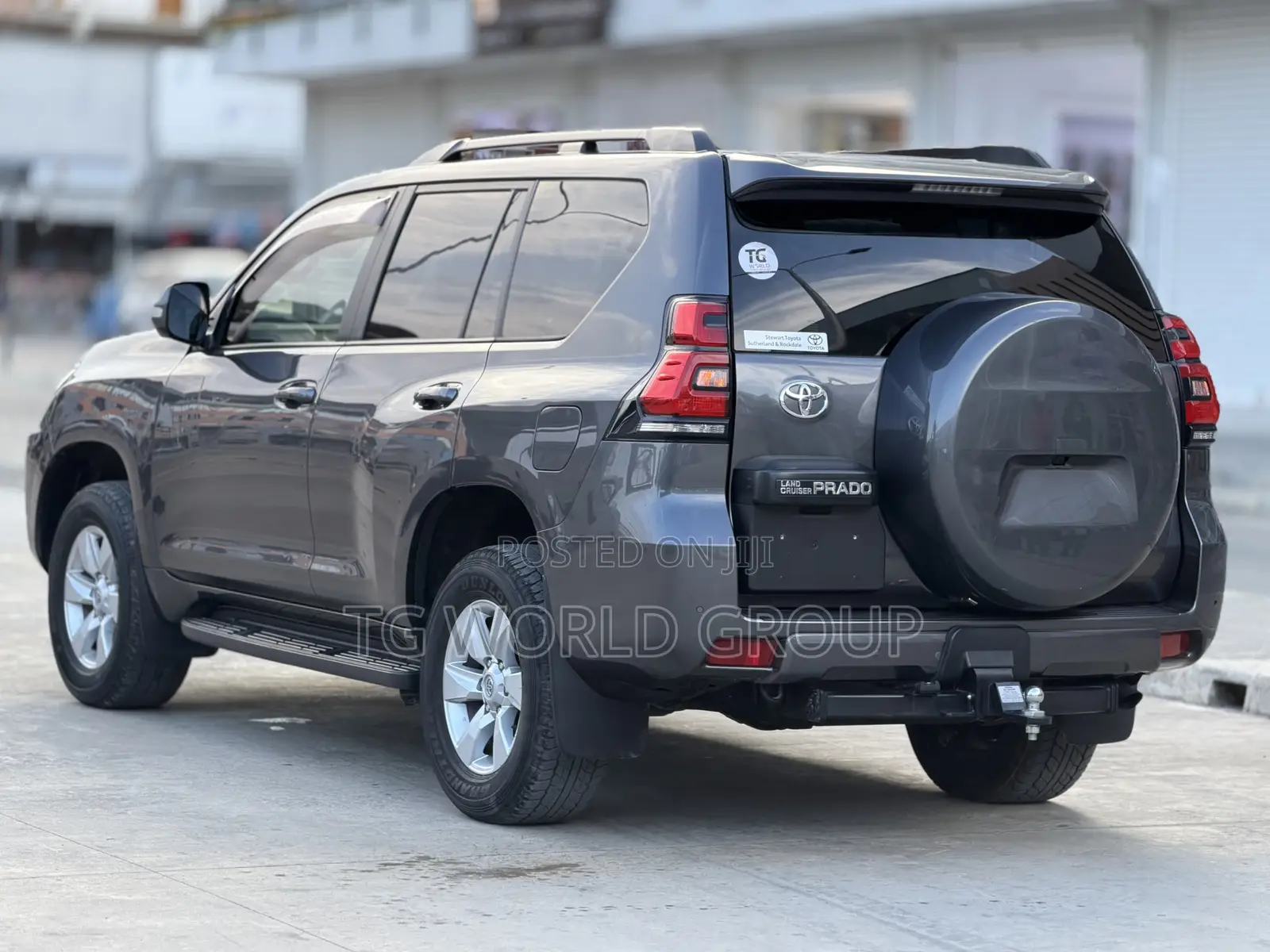 Toyota Land Cruiser Prado 2.8 2022 Gray
