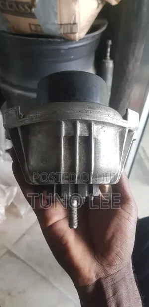 Engine Mounts Za BMW
