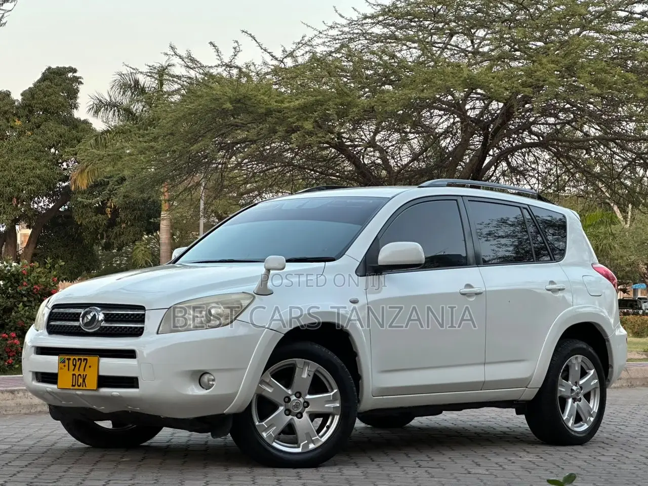Toyota RAV4 2007 White