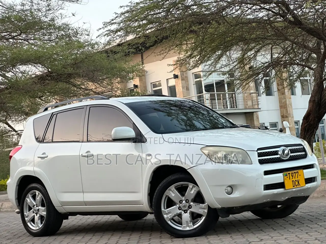Toyota RAV4 2007 White