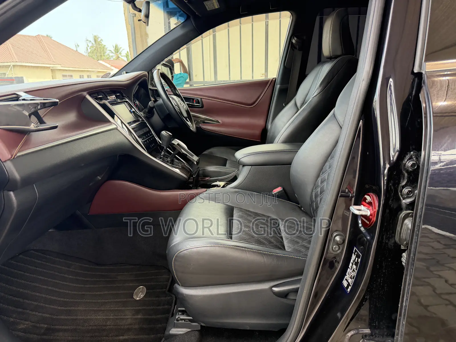 Toyota Harrier 2.0 2015 Blue
