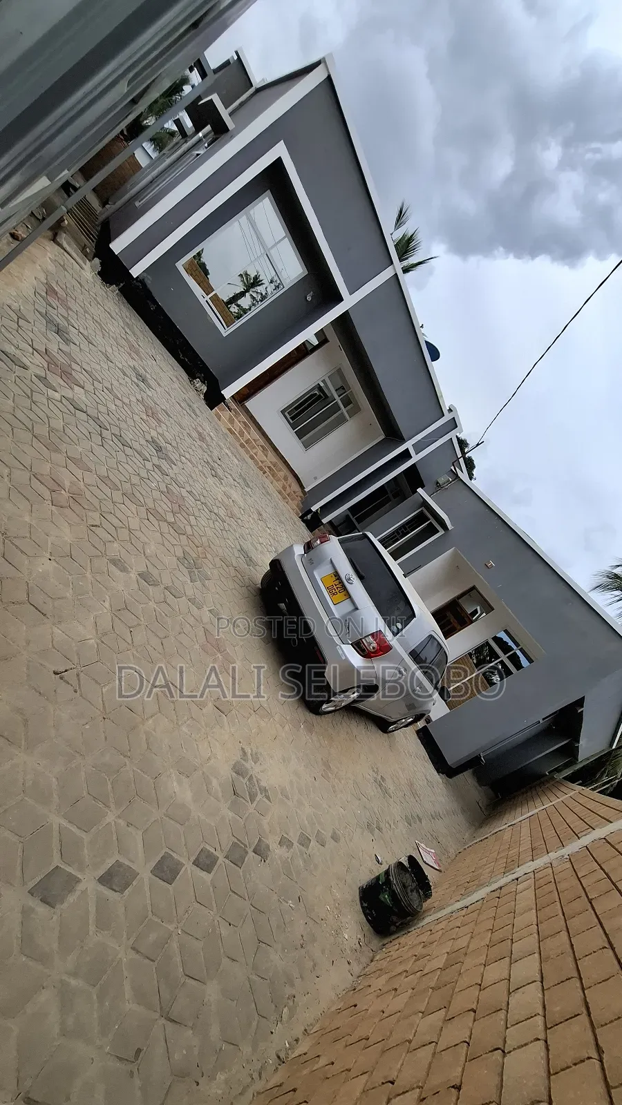 6bdrm Apartment in Madale Atlasi, Kinondoni for sale