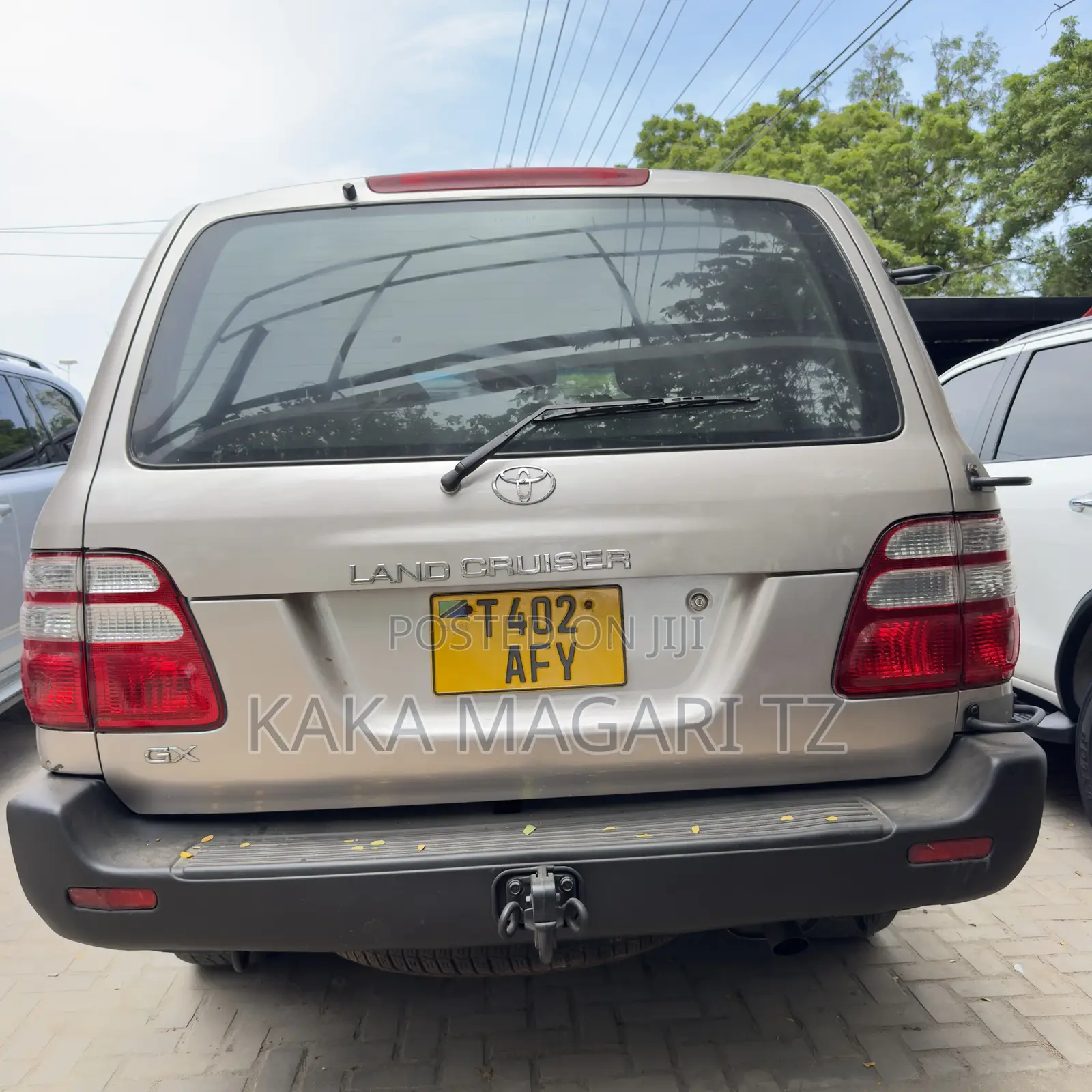 Toyota Land Cruiser 2002 Beige