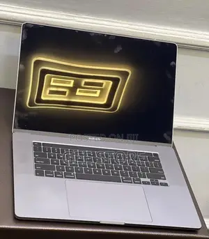 Laptop Apple MacBook Pro 2019 32GB Intel Core I7 SSD 512GB