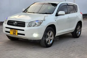 Toyota RAV4 2008 White