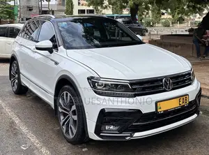 Volkswagen Tiguan 2021 White