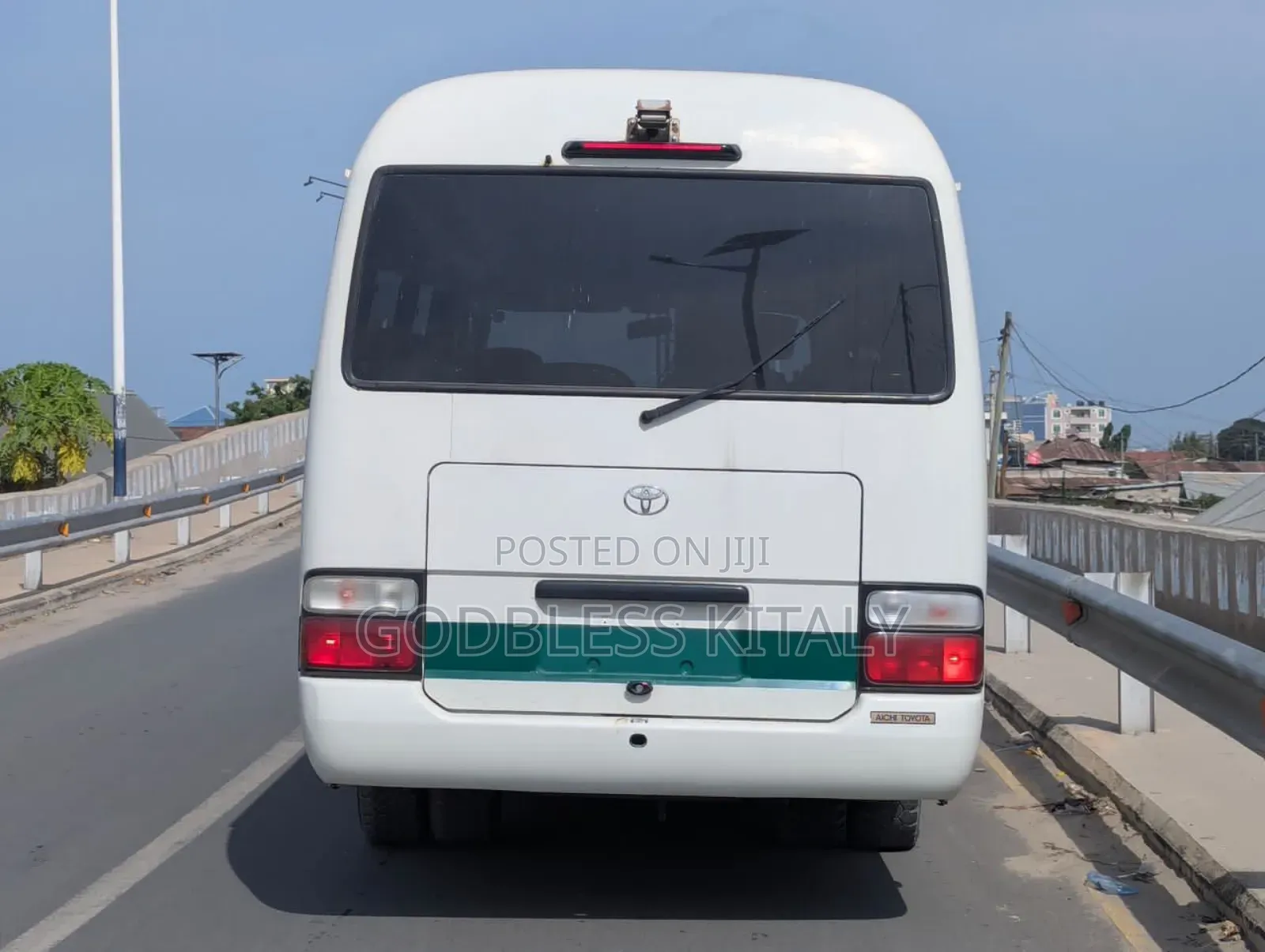 Toyota Coaster 2005 White