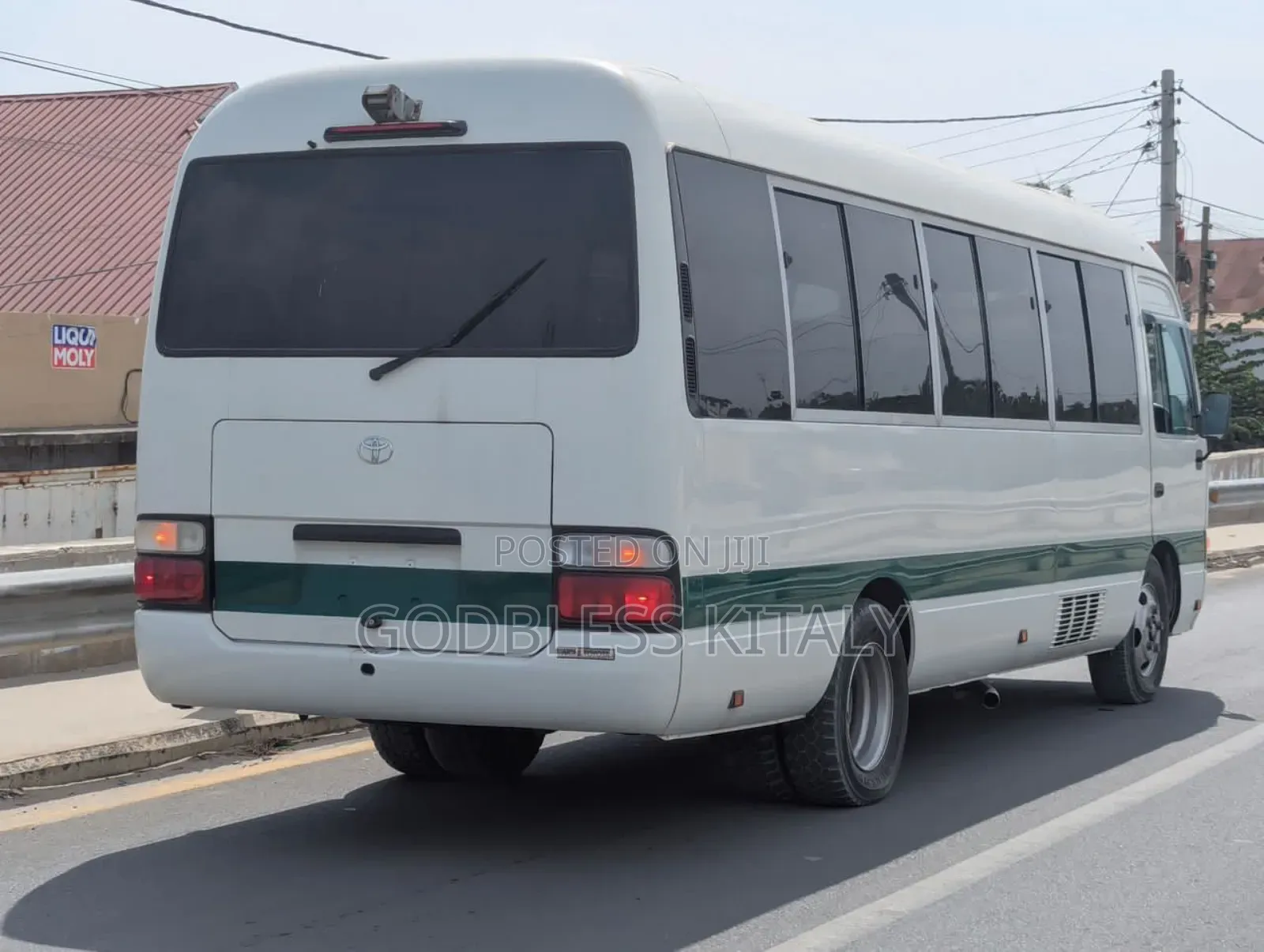 Toyota Coaster 2005 White