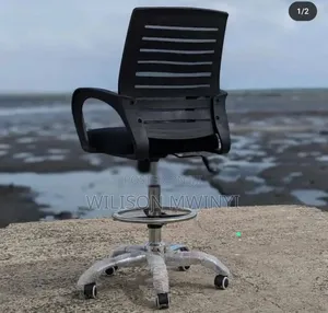 Counter Chair / Reception Chair / Kiti Cha Mapokezi