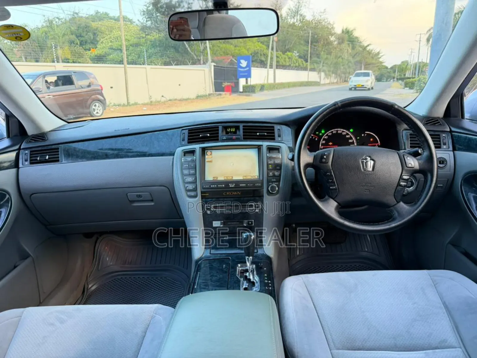 Toyota Crown 2006 Blue