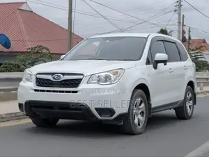 Subaru Forester 2.0XT Premium 4dr SUV AWD (2.0L 4cyl Turbo CVT) 2014 White