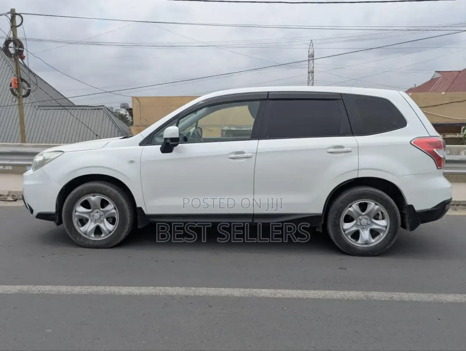 Subaru Forester 2.0XT Premium 4dr SUV AWD (2.0L 4cyl Turbo CVT) 2014 White