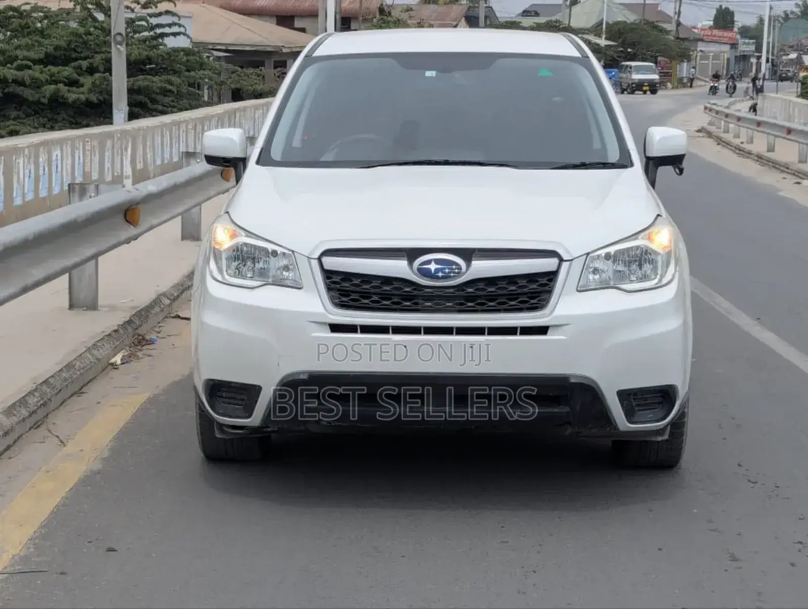 Subaru Forester 2.0XT Premium 4dr SUV AWD (2.0L 4cyl Turbo CVT) 2014 White