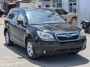 Subaru Forester 2.0XT Touring 4dr SUV AWD (2.0L 4cyl Turbo CVT) 2014 Black