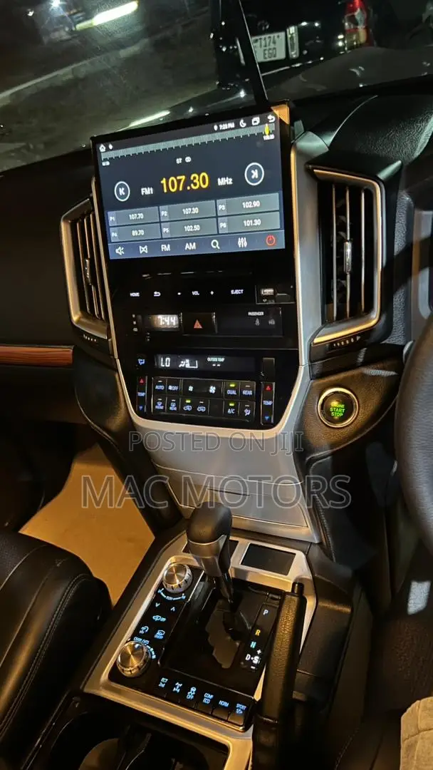 Toyota Land Cruiser 4.5 V8 VXR 2016 Gold