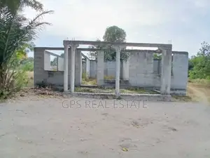 3bdrm House in Kinyerez, Kinondoni for sale