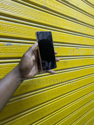 Sharp Aquos Sense6 64 GB Rose Gold