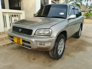 Toyota RAV4 Automatic 2000 Silver