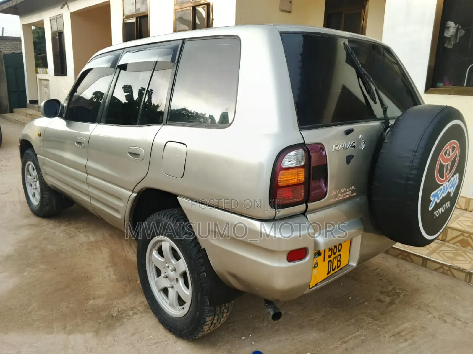 Toyota RAV4 Automatic 2000 Silver