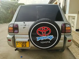 Toyota RAV4 Automatic 2000 Silver